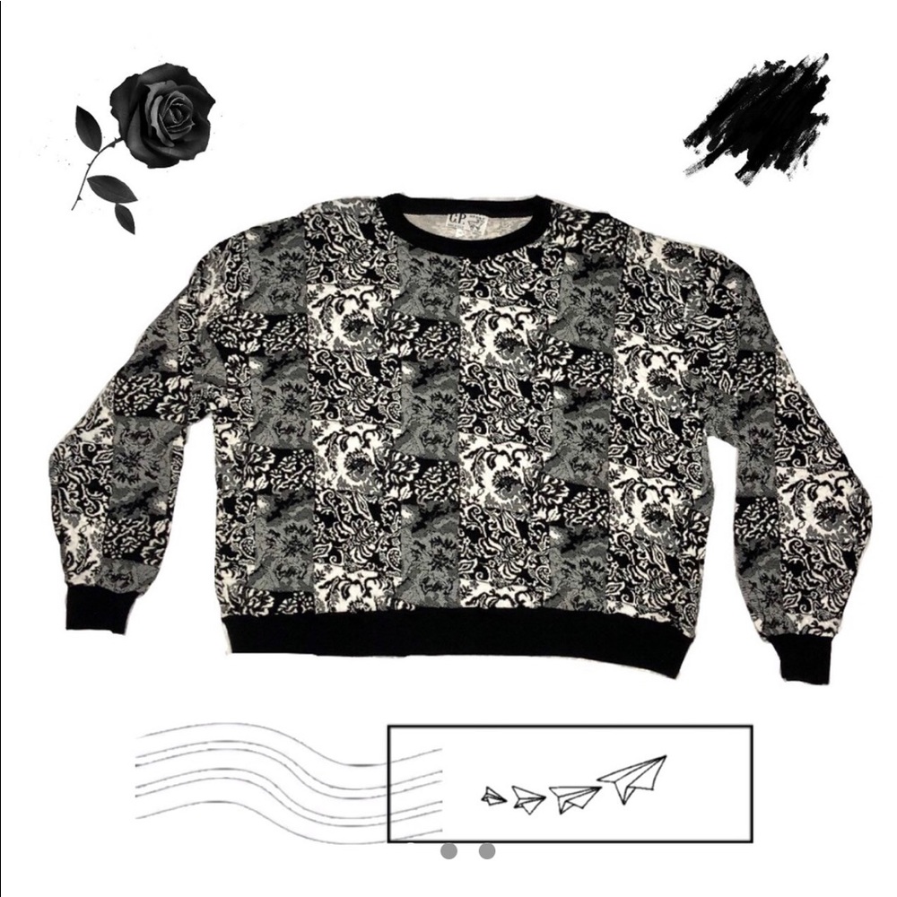 Vintage 80s black and white patterned crew neck